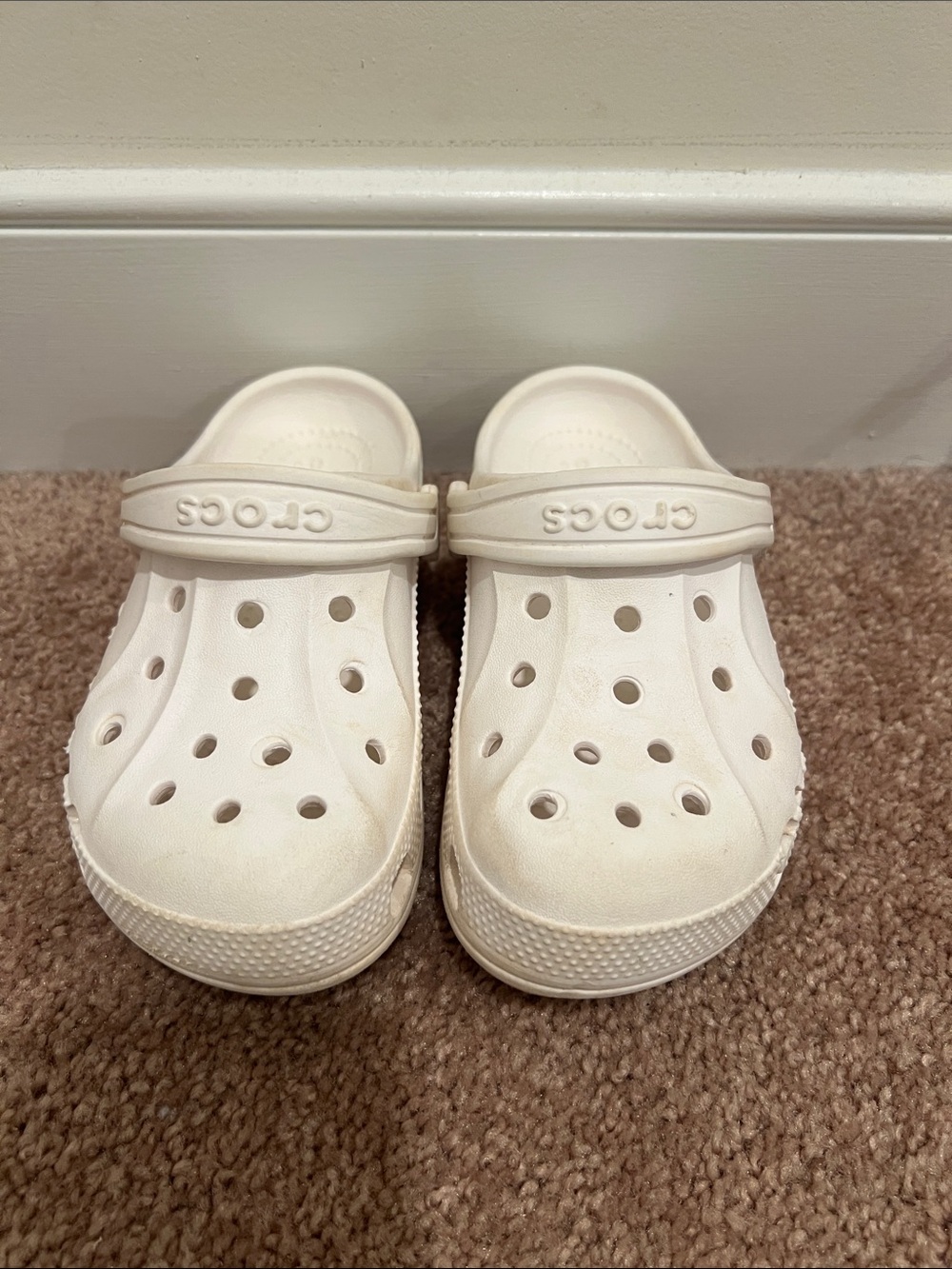 CROCS Kids White Classic Clog with Heel Strap